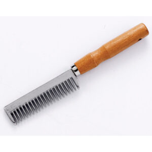 Lincoln Tail Comb With Wooden Handle