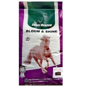 Sweet Meadow Bloom & Shine Chaff + TurmerAid 15kg