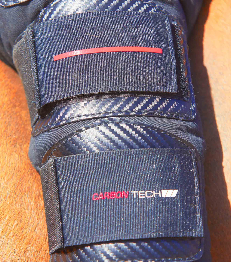 Premier Equine Anti-Slip Tail Guard -Carbon Tech - Image 4