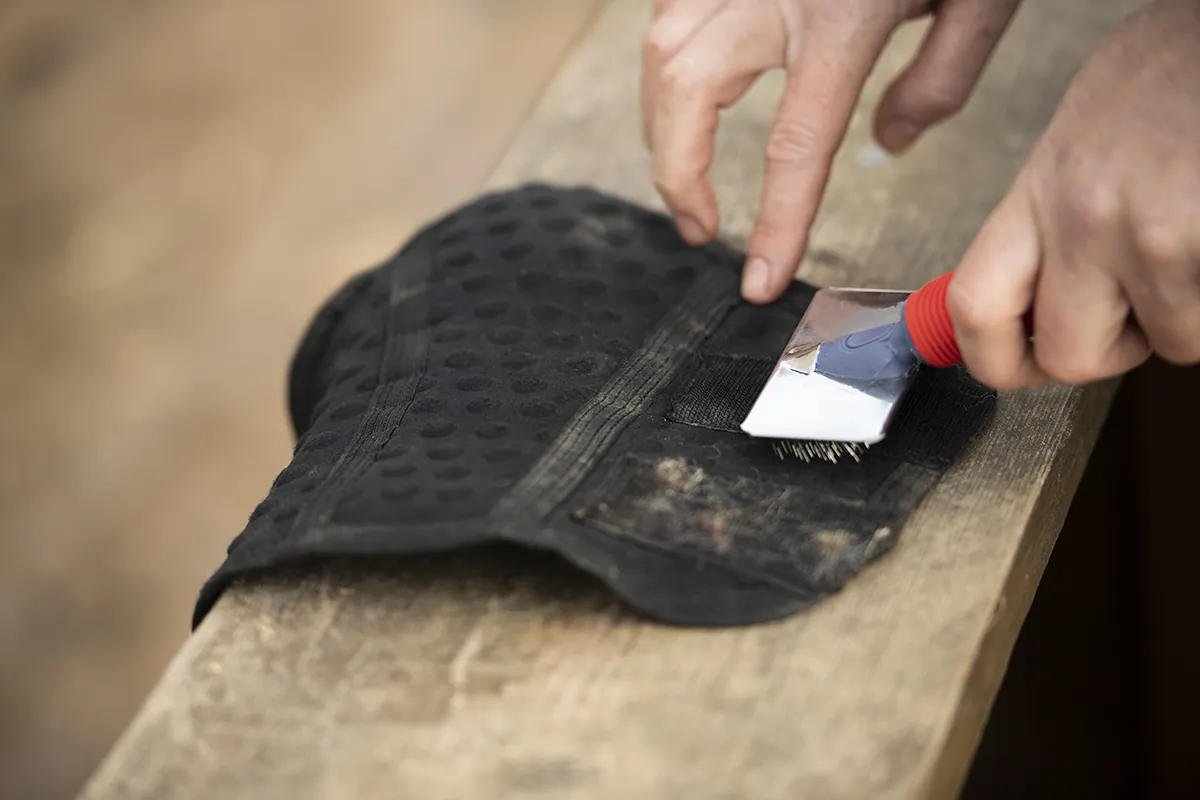 Equilibrium Products Hook Cleaner Brush - Image 4