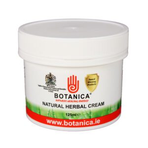 skin conditions, such as cuts, grazes, rain scald, mud rash, cracked heels and girth scald.