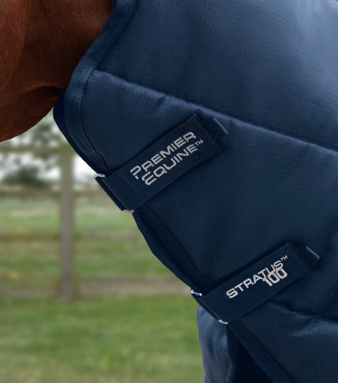 Premier Equine 100g Stable Rug with Neck Cover -Stratus - Image 2