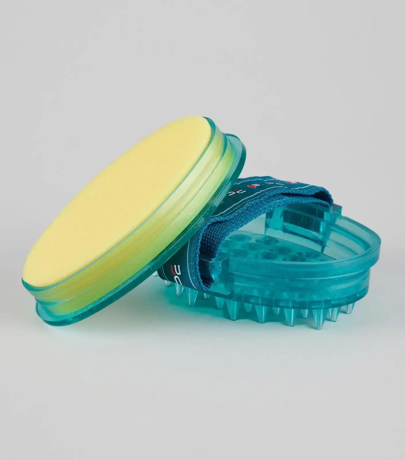 Premier Equine Curry Comb with Integrated Sponge - Image 2