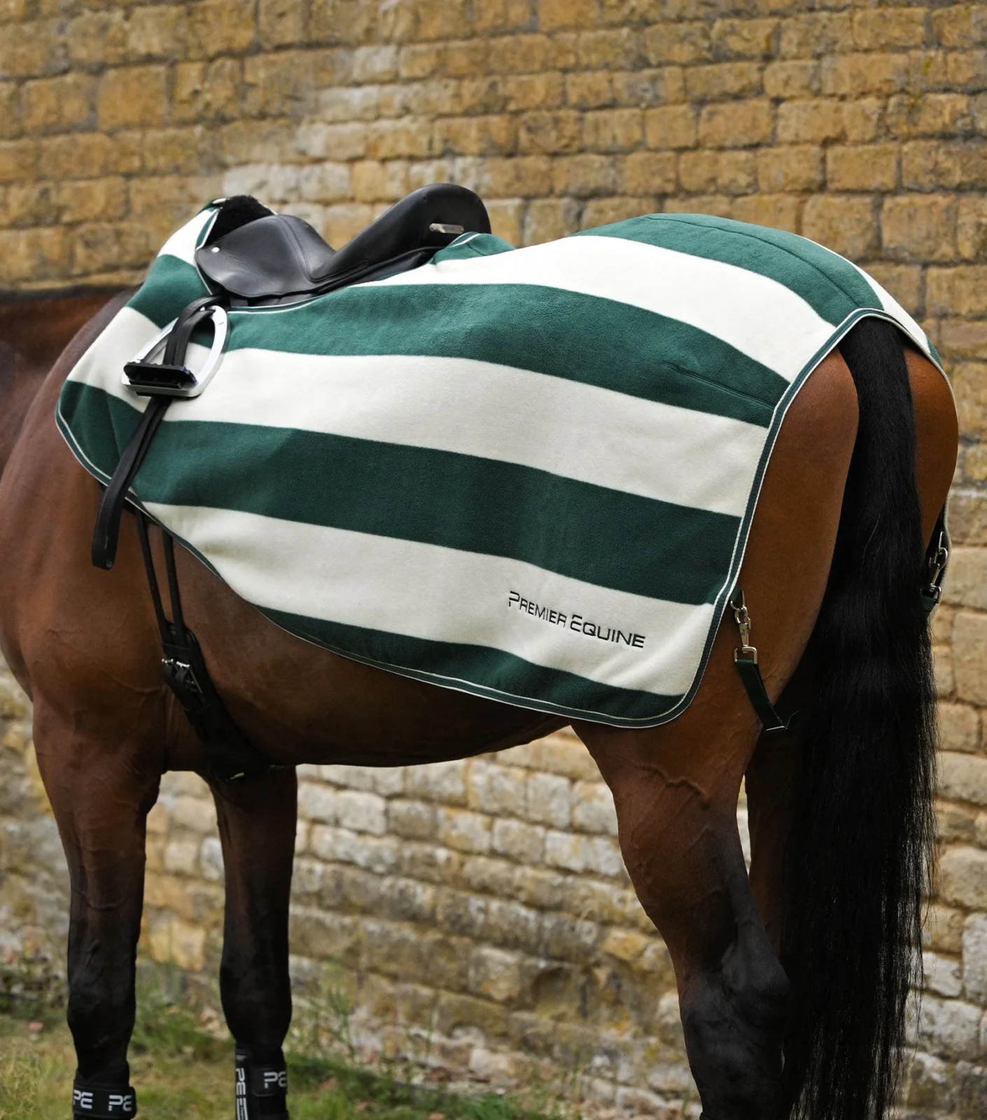 Premier Equine Fleece Exercise Rug -Vellus - Image 4