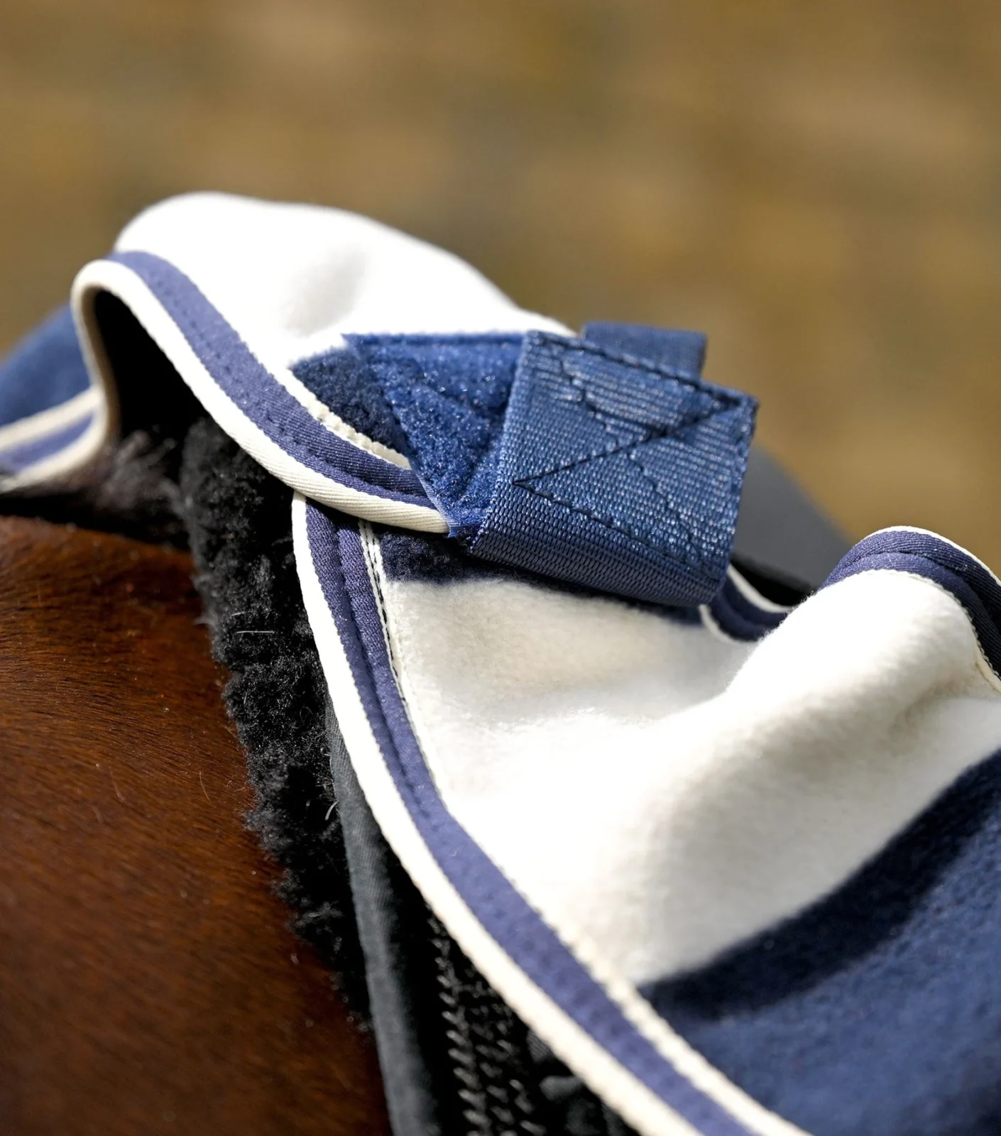 Premier Equine Fleece Exercise Rug -Vellus - Image 6