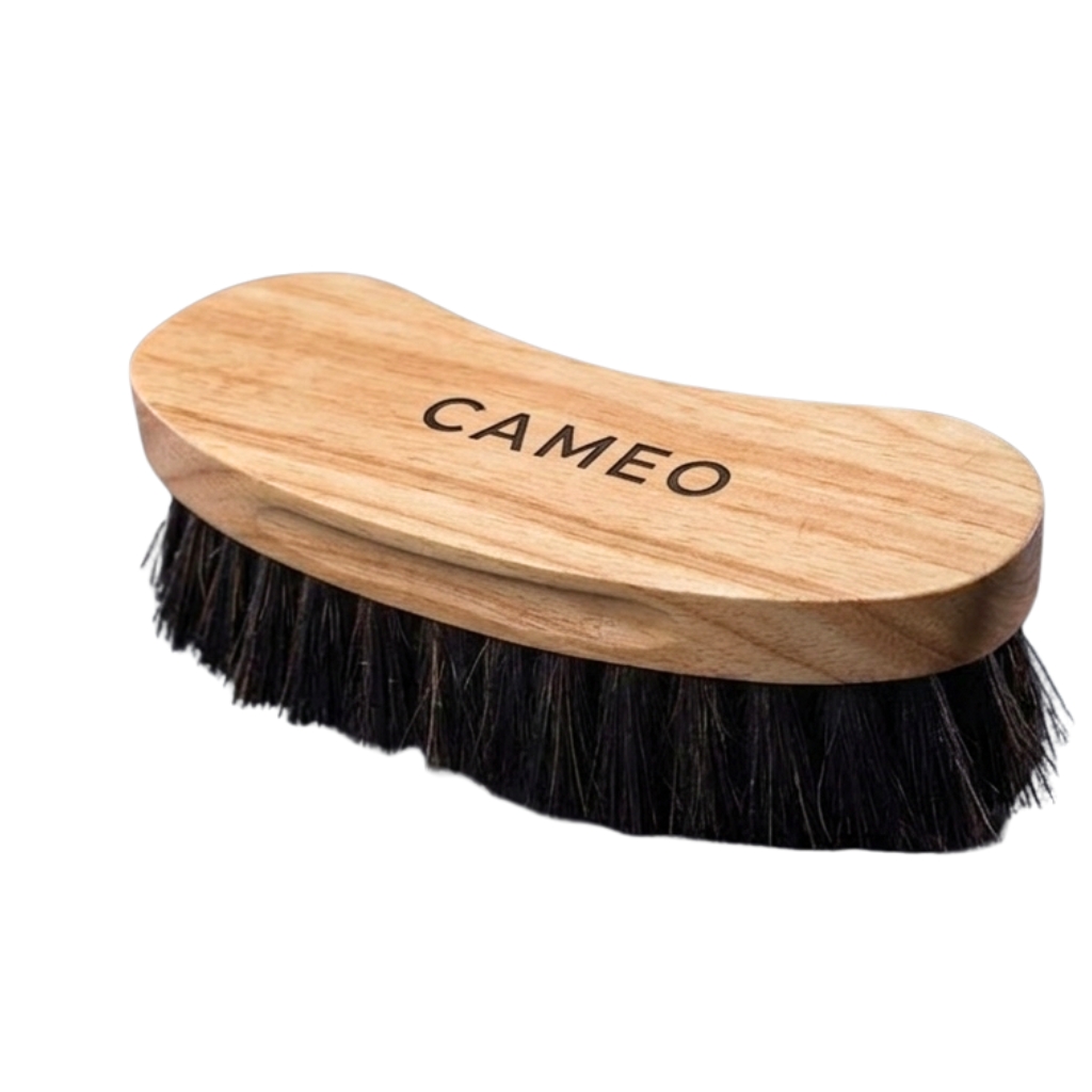 Cameo Equine Deep Clean Dandy Brush