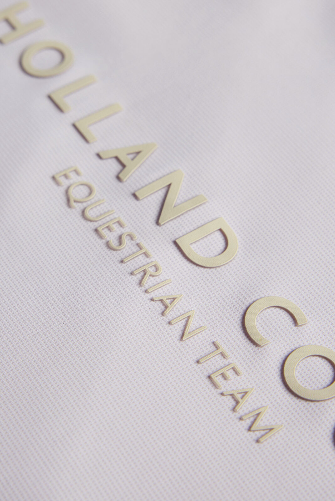 Chiltern Crew Tee -Dawn Pink by Holland Cooper - Image 7